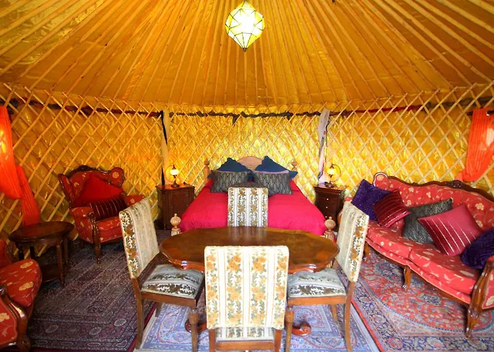 Jurte - Traumhafter Meerblick, Beheizter Pool, Sauna, Billiard, Tischtennis, Garten *